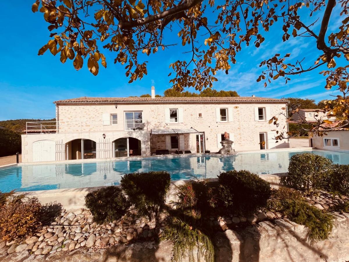 Domaine Amourella Lambesc Exterior foto