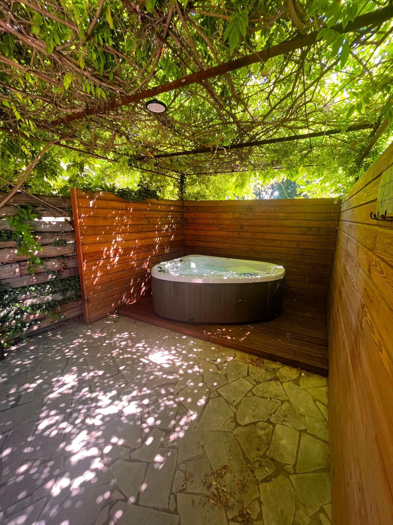 Domaine Amourella Lambesc Quarto foto